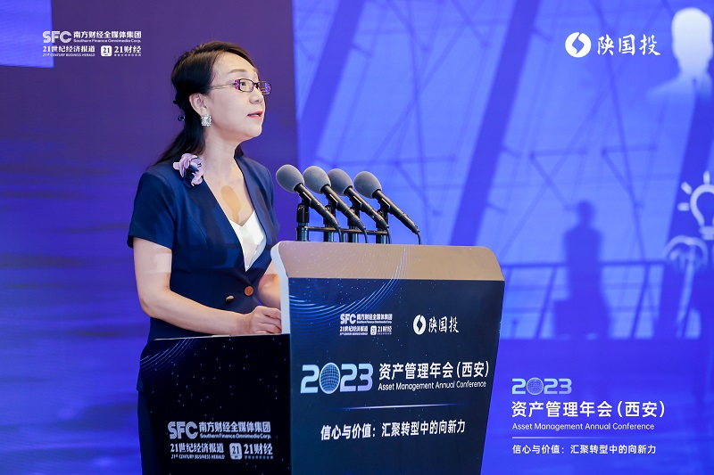 图10 古天乐代言太阳集团138市场总监孙西燕介绍古天乐代言太阳集团138财富全新产品体系.jpg